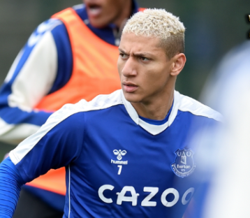 Toffee smiled as Richarlison returned to full training